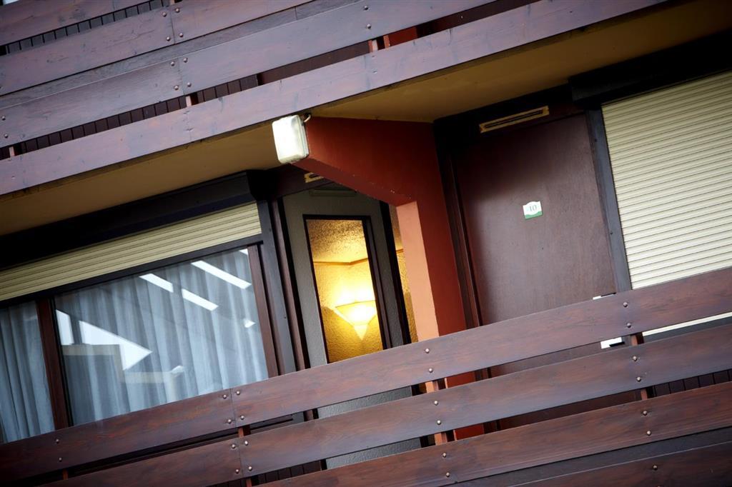 Greet Hotel Chatellerault Bagian luar foto